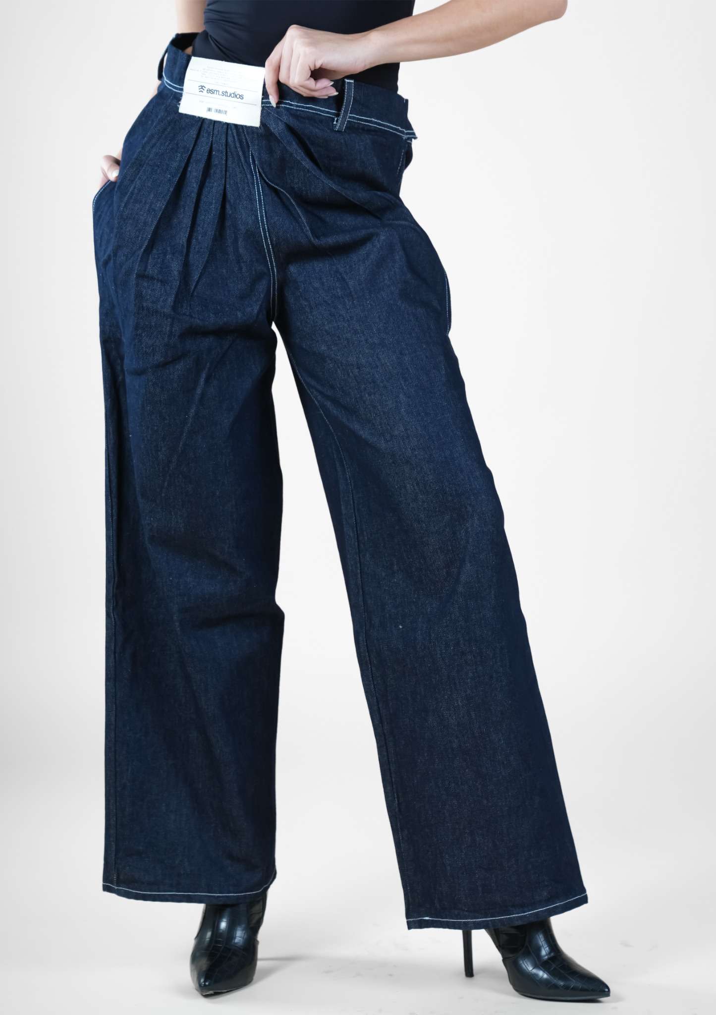 MUSE - Draped Wide-Leg Jeans
